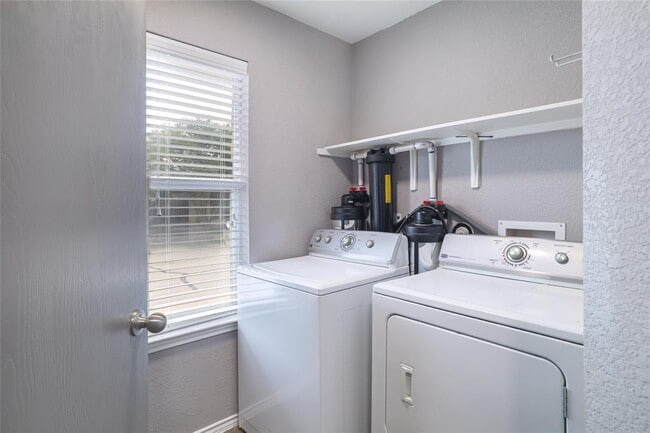 Building Photo - 4625 Credo Lane