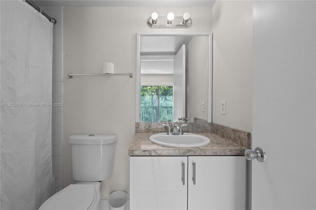 Building Photo - 100 SW 132nd Way