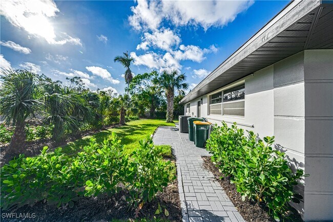 Building Photo - 1132 Cypress Woods Dr