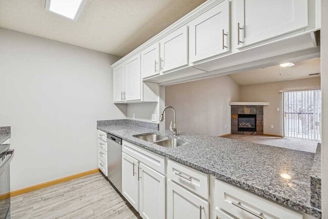 Floorplan - Pinebrook Apartments