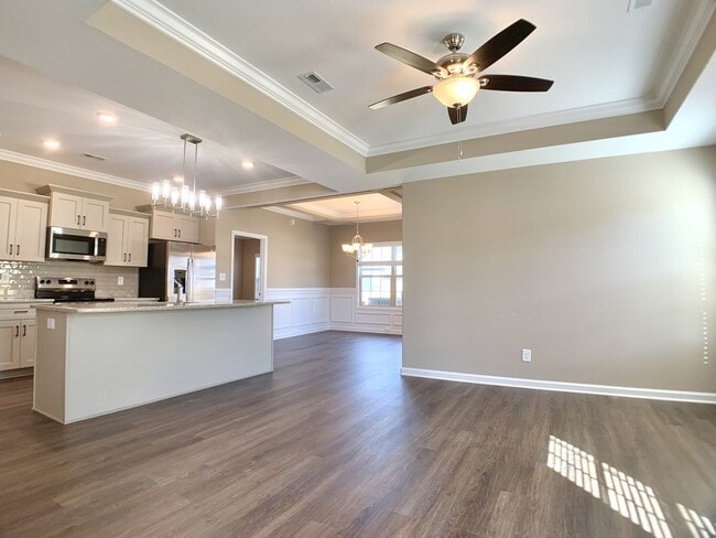 Building Photo - 425 Ayden Ln