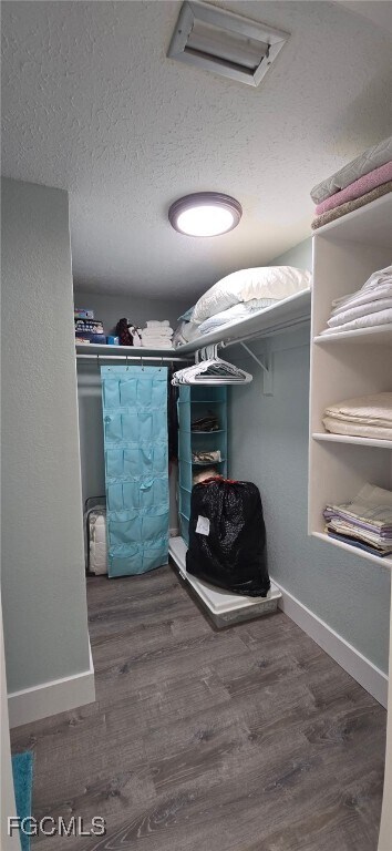 Building Photo - 434 Tudor Dr