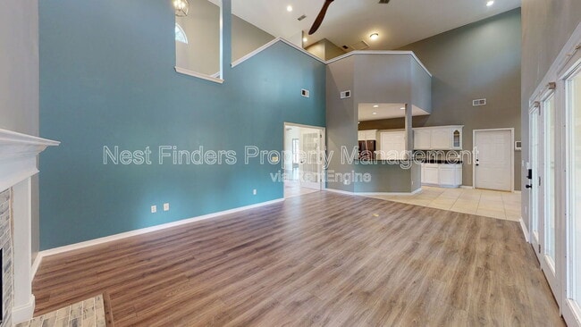 Building Photo - 11881 Honey Locust Dr