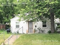 Building Photo - 701 2nd St