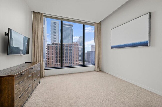 Building Photo - 210 Lavaca St