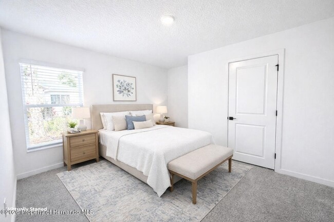 Building Photo - 2464 Fairview Rd