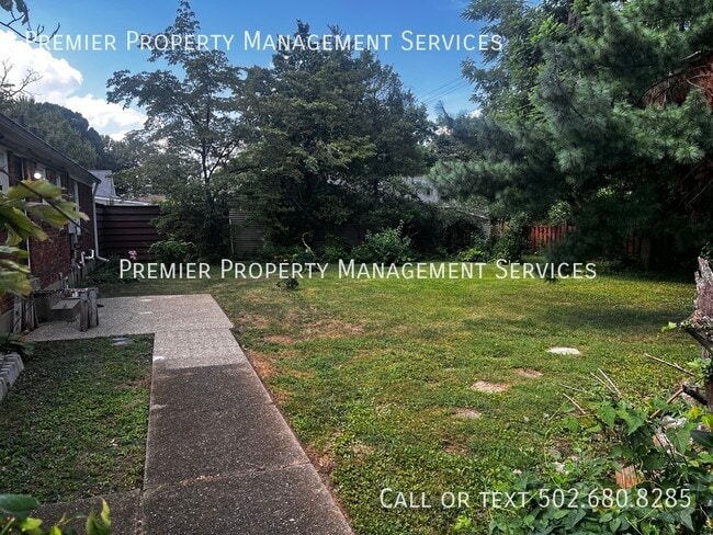 Building Photo - 607 Southview Dr