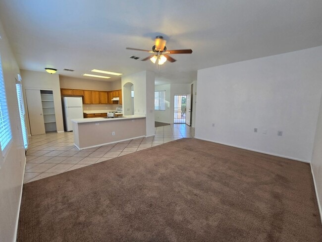 Building Photo - Spacious Two-Story Home in a Cul-de-Sac Location