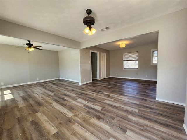 Building Photo - 2626 Linda Dr