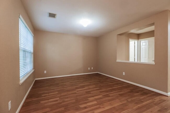 Building Photo - 16135 Cole Bridge Ln