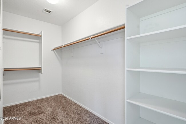 Building Photo - 1537 E Bowman Dr