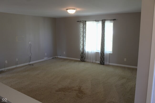 Building Photo - 2244 McGregor Ct