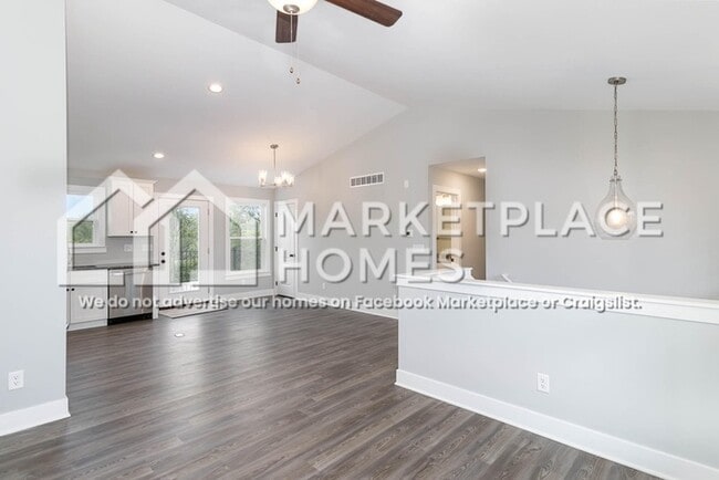 Building Photo - 3518 Alpha Ct