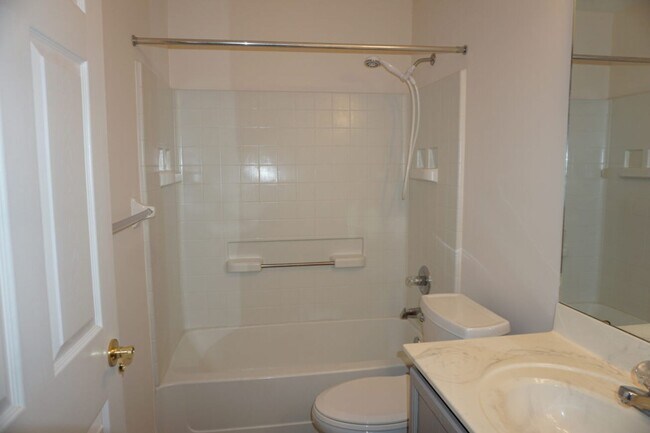 Building Photo - 3 bedroom home in Julington Creek
