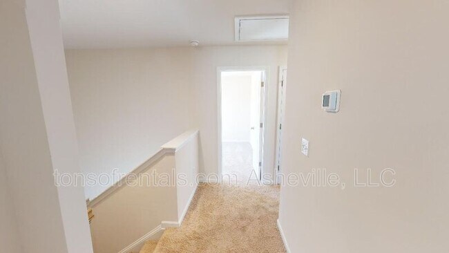Building Photo - 354 Tavernier Ln