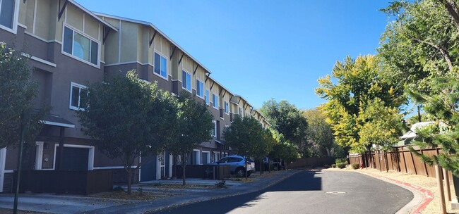 Primary Photo - 3 bedroom condo with views of the Truckee ...