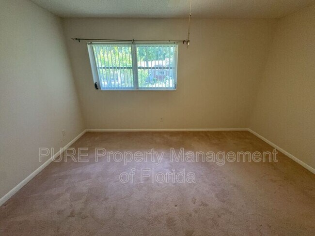 Building Photo - 8671 SW 97th St