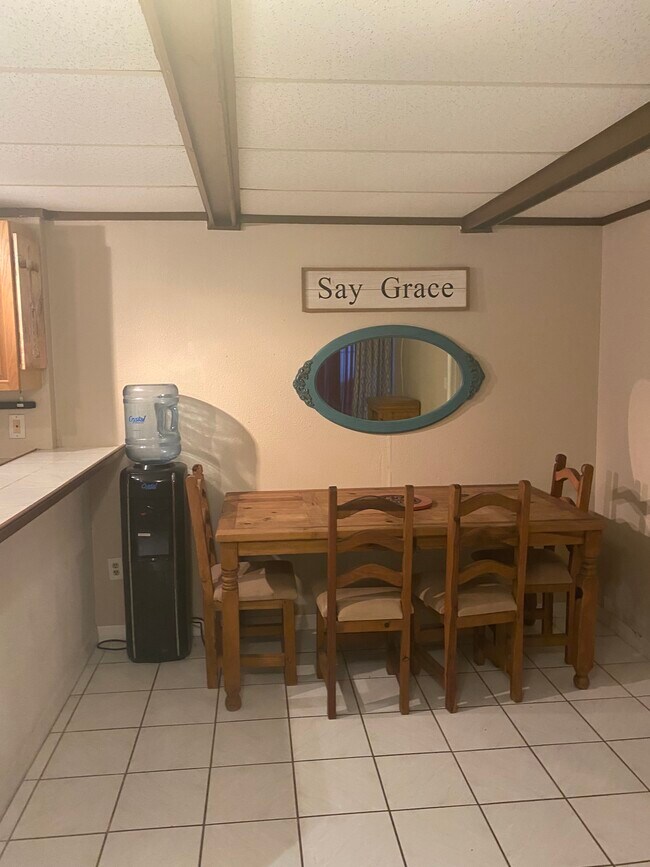 Building Photo - 1426 Castleworks Ln