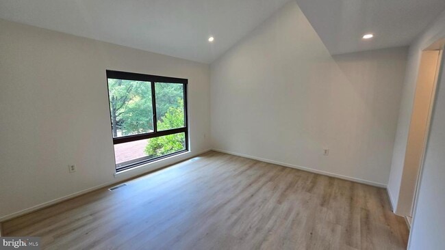 Building Photo - 11922 Escalante Ct