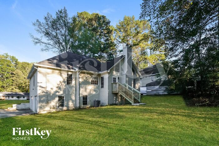 Building Photo - 2380 Bankstone Dr SW