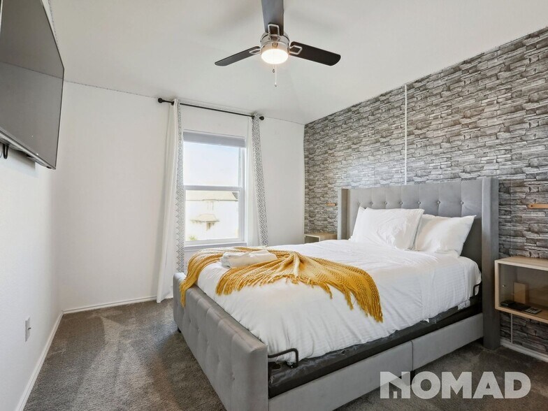 Building Photo - 625 Weizenbock Ln