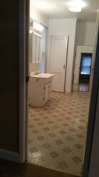 Building Photo - 48 Bustleton Pike
