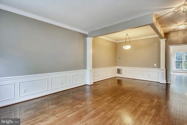 Building Photo - 5413 Summer Leaf Ln