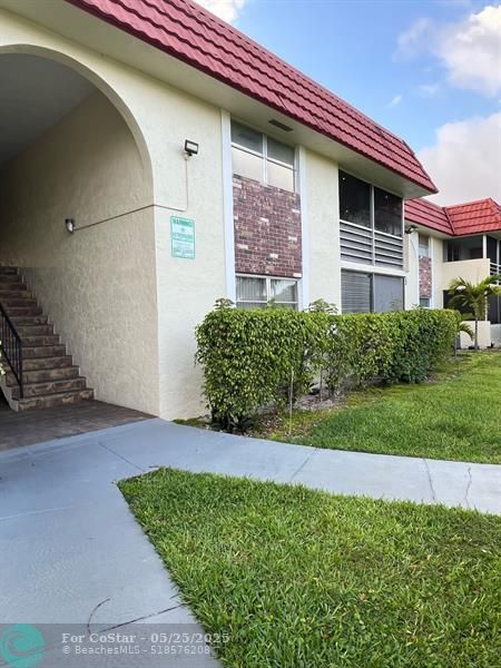 Building Photo - 22775 SW 66th Ave
