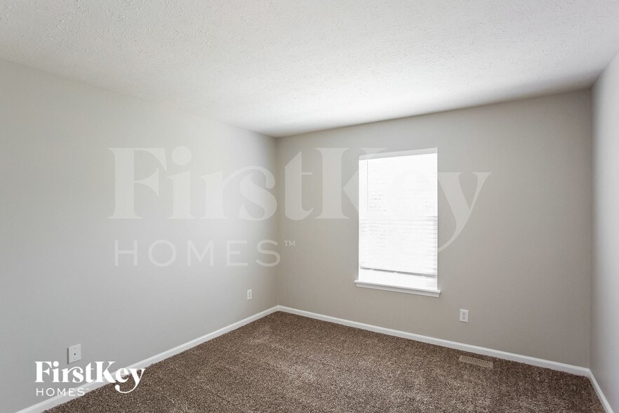 Building Photo - 8258 Morel Dr