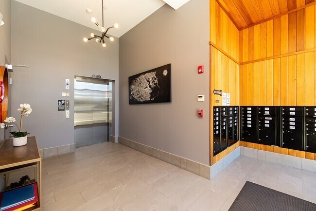 Building Photo - 11 Walley St