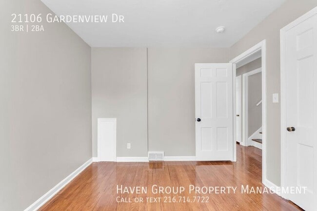 Building Photo - 21106 Gardenview Dr