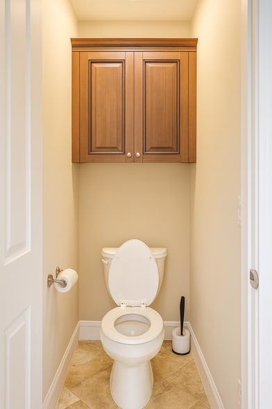 Building Photo - 5311 Lillian St