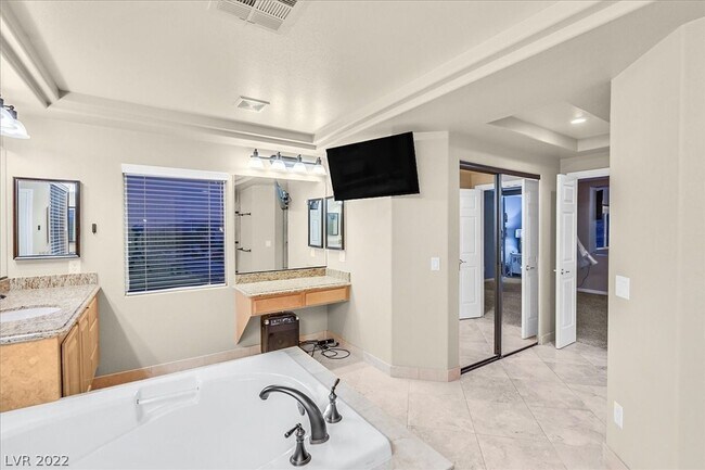 Building Photo - **COMING SOON** UPGRADED 5BD/3.5BA SUMMERLIN HOME W/ POOL!