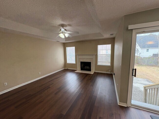 Building Photo - Great Georgetown Home