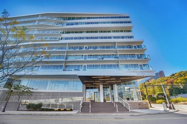 Building Photo - 800 Ave at Port Imperial Blvd