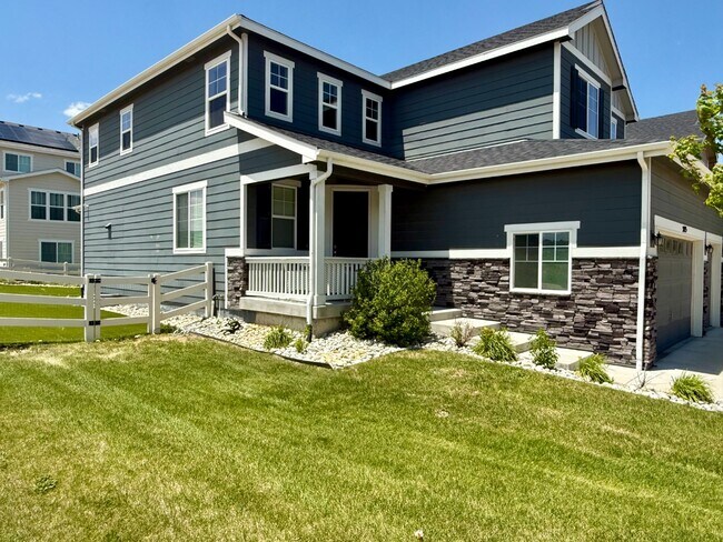 Building Photo - Spacious 5-Bedroom home with beautiful Views in Castle Rock for Rent