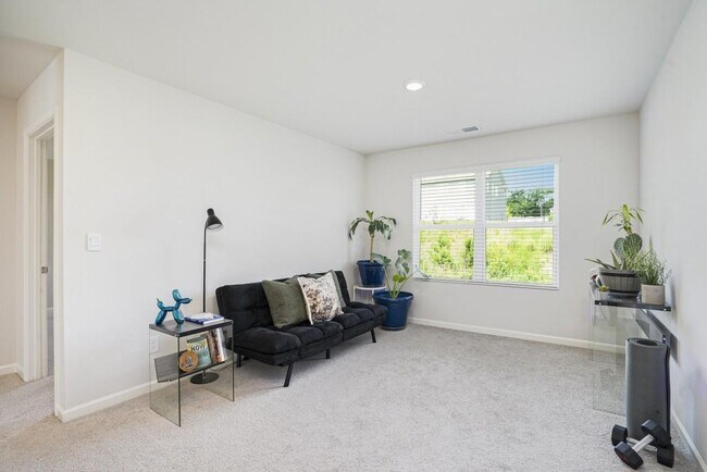 Building Photo - 7814 Messina Ct