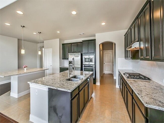 Building Photo - 15601 Cabrillo Way