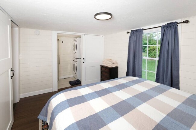 Building Photo - The Fancy Little Farmhouse