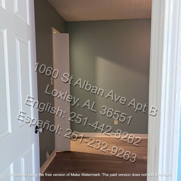 Building Photo - 1060 W Saint Alban Ave