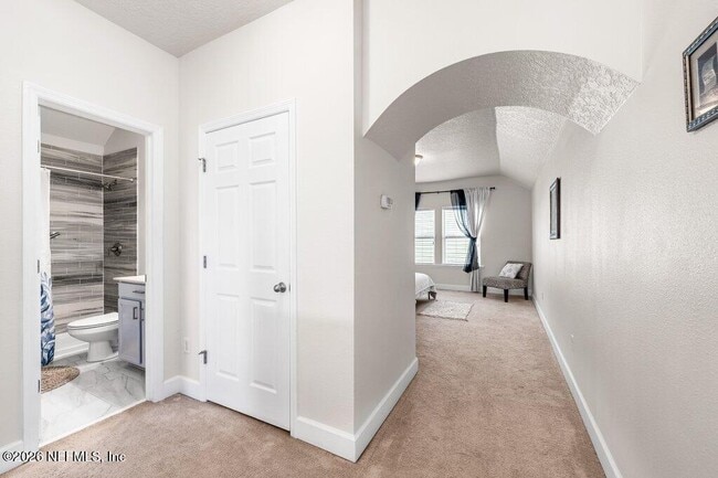 Building Photo - 131 Paradise Valley Dr