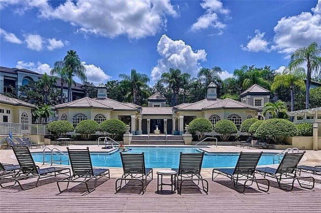 Building Photo - 704 Seagate Dr