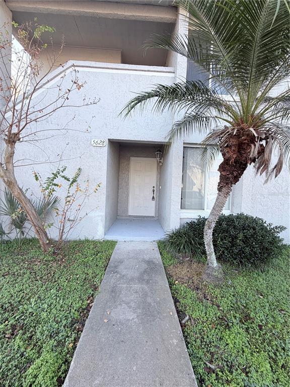 Building Photo - 5628 Blue Shadows Ct