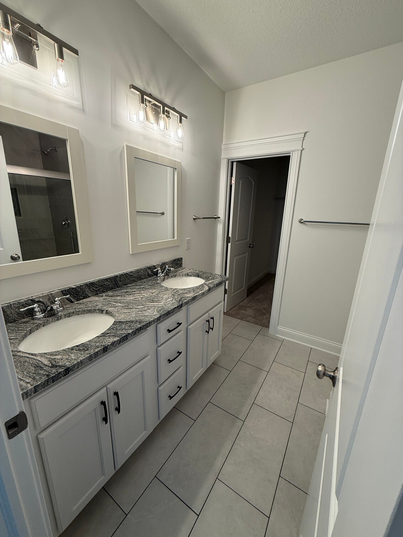 Building Photo - 5937 Butterfield Dr