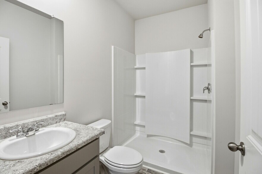 Building Photo - 8279 Bluewater Dr