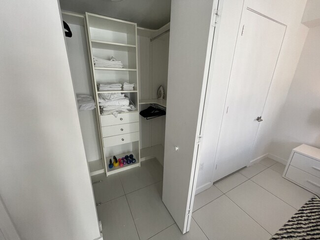 Building Photo - 2001 S Biscayne Blvd