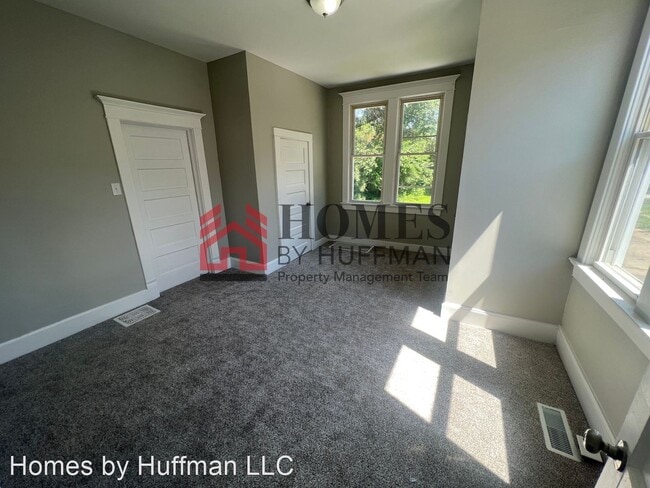 Building Photo - 4 br, 2 bath House - 616 Covert Avenue