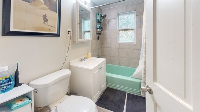 Building Photo - 35 Willis Ave