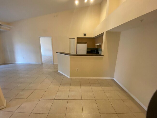 Building Photo - 4211 San Marino Blvd