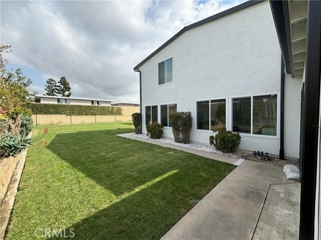 Building Photo - 9021 Hyde Park Dr